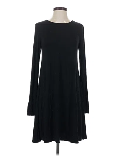 Pre-owned Old Navy Casual Dress In Black