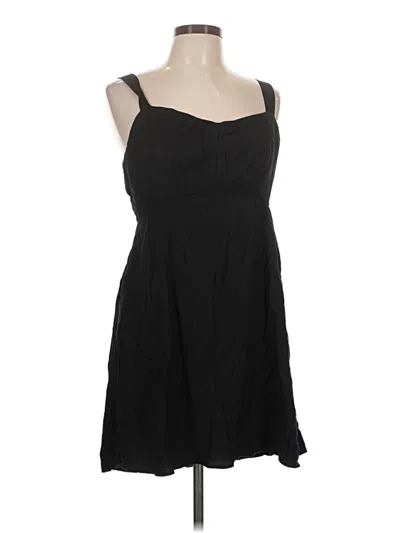 Pre-owned Old Navy Casual Dress In Black