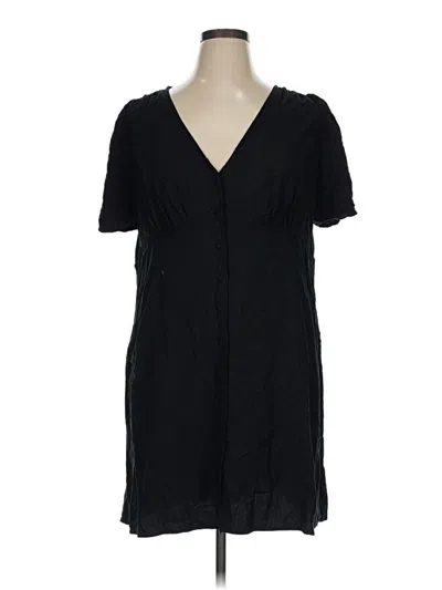 Pre-owned Old Navy Casual Dress In Black