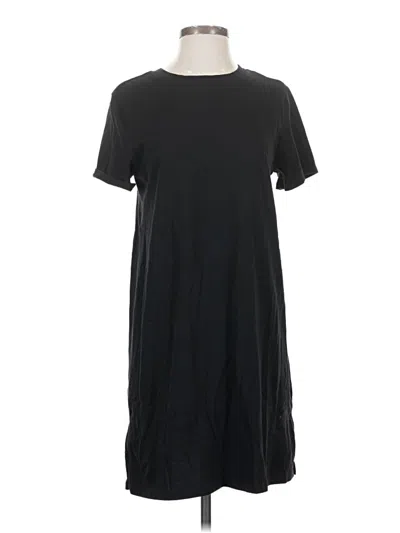 Pre-owned Old Navy Casual Dress In Black