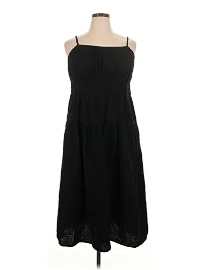 Pre-owned Old Navy Casual Dress In Black