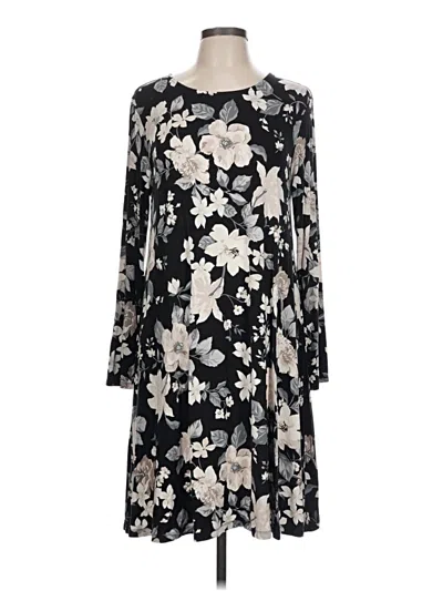 Pre-owned Old Navy Casual Dress In Black