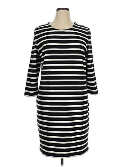 Pre-owned Old Navy Casual Dress In Black