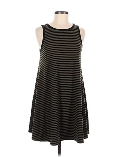 Pre-owned Old Navy Casual Dress In Black