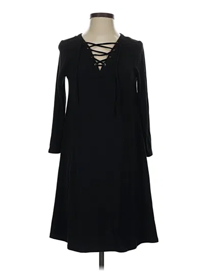 Pre-owned Old Navy Casual Dress In Black