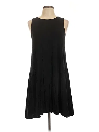 Pre-owned Old Navy Casual Dress In Black