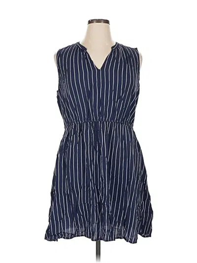 Pre-owned Old Navy Casual Dress In Blue