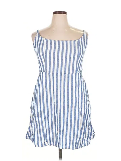 Pre-owned Old Navy Casual Dress In Blue