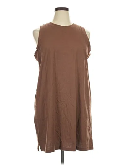 Pre-owned Old Navy Casual Dress In Brown