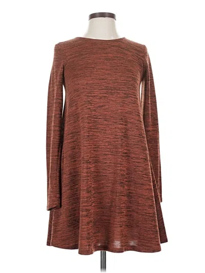 Pre-owned Old Navy Casual Dress In Brown