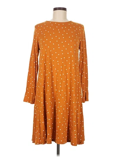 Pre-owned Old Navy Casual Dress In Brown