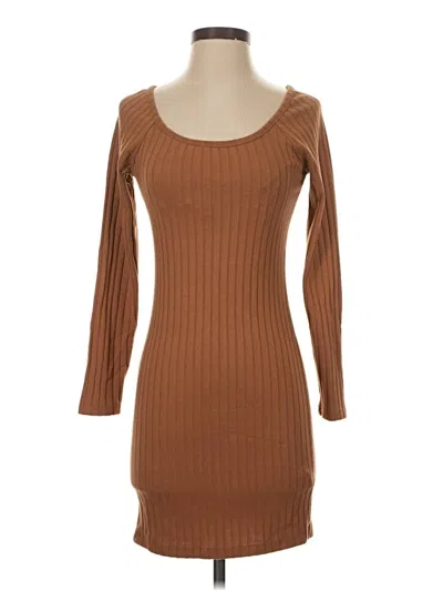 Pre-owned Old Navy Casual Dress In Brown