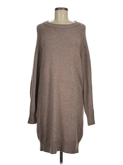 Pre-owned Old Navy Casual Dress In Brown