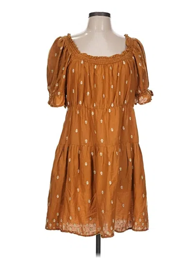 Pre-owned Old Navy Casual Dress In Brown