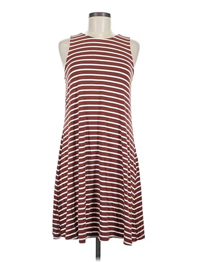 Pre-owned Old Navy Casual Dress In Burgundy