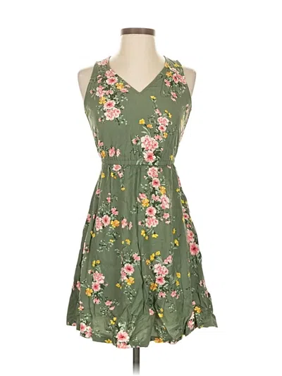 Pre-owned Old Navy Casual Dress In Green