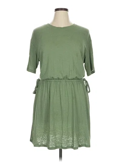 Pre-owned Old Navy Casual Dress In Green