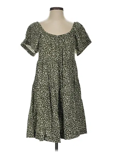Pre-owned Old Navy Casual Dress In Green