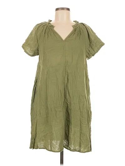 Pre-owned Old Navy Casual Dress In Green