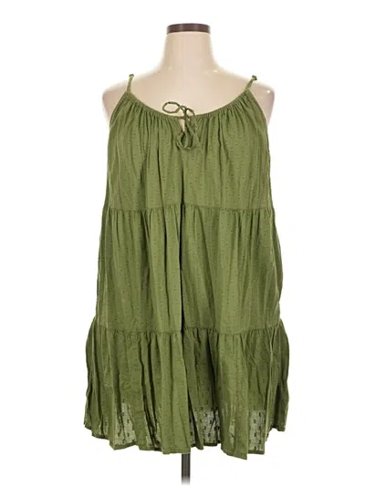 Pre-owned Old Navy Casual Dress In Green