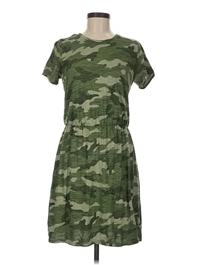 Pre-owned Old Navy Casual Dress In Green