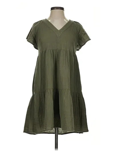 Pre-owned Old Navy Casual Dress In Green