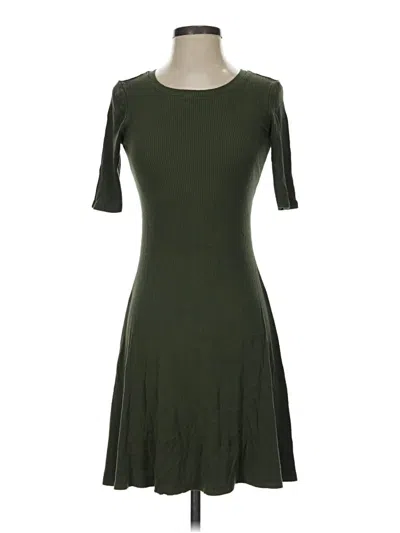 Pre-owned Old Navy Casual Dress In Green