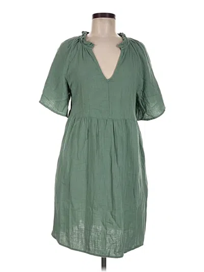 Pre-owned Old Navy Casual Dress In Green