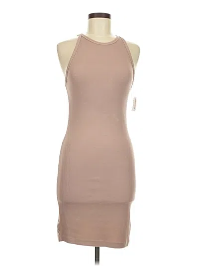 Pre-owned Old Navy Casual Dress In Tan