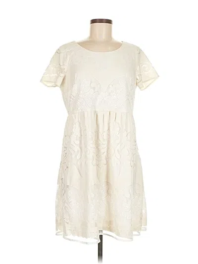 Pre-owned Old Navy Casual Dress In White