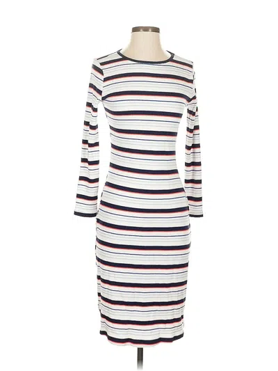 Pre-owned Old Navy Casual Dress In White