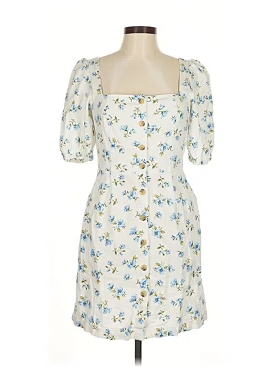 Old Navy Casual Dress In White