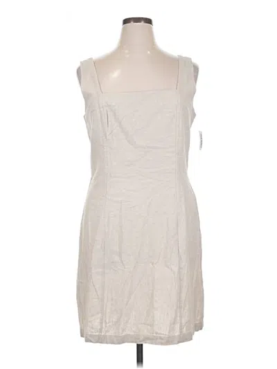 Old Navy Casual Dress In White