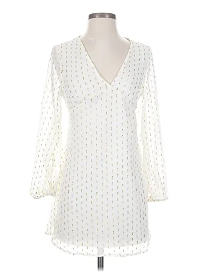 Old Navy Casual Dress In White