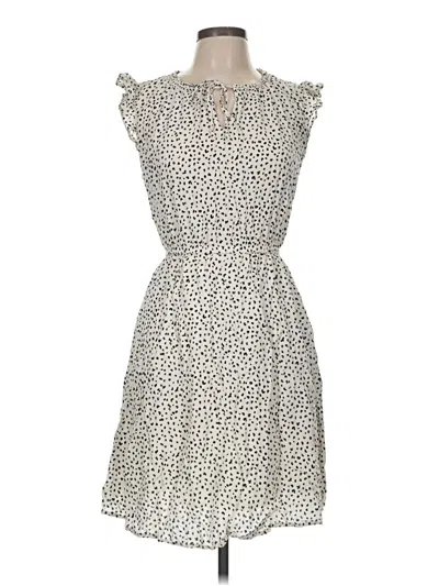 Pre-owned Old Navy Casual Dress In White
