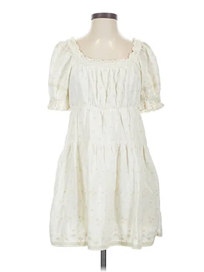 Pre-owned Old Navy Casual Dress In White