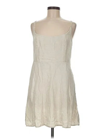 Pre-owned Old Navy Casual Dress In White