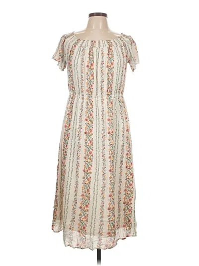 Pre-owned Old Navy Casual Dress In White