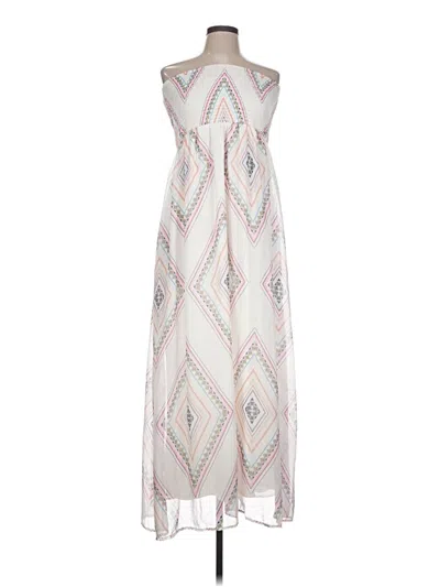 Pre-owned Old Navy Casual Dress In White