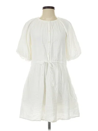 Pre-owned Old Navy Casual Dress In White