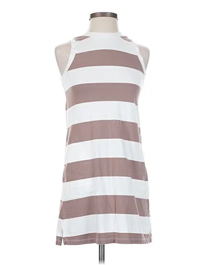 Pre-owned Old Navy Casual Dress In White