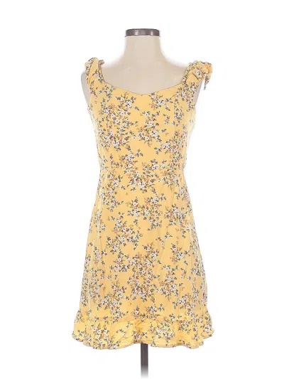 Pre-owned Old Navy Casual Dress In Yellow