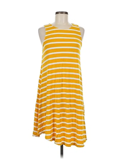 Pre-owned Old Navy Casual Dress In Yellow