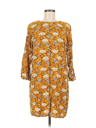 Pre-owned Old Navy Casual Dress In Yellow