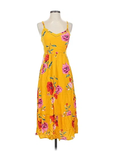 Pre-owned Old Navy Casual Dress In Yellow