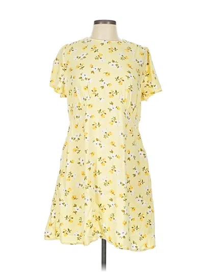 Pre-owned Old Navy Casual Dress In Yellow