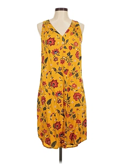 Pre-owned Old Navy Casual Dress In Yellow