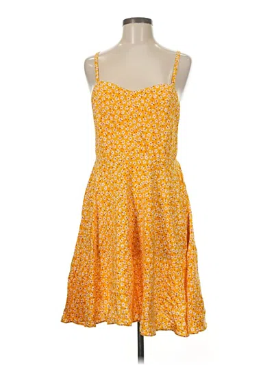 Pre-owned Old Navy Casual Dress In Yellow