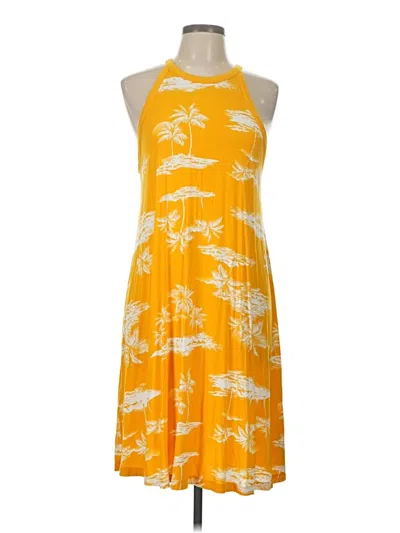Pre-owned Old Navy Casual Dress In Yellow