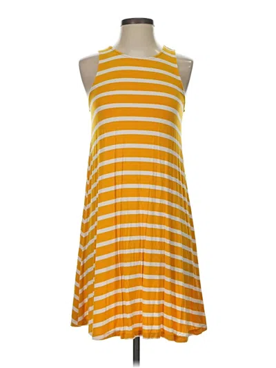 Pre-owned Old Navy Casual Dress In Yellow